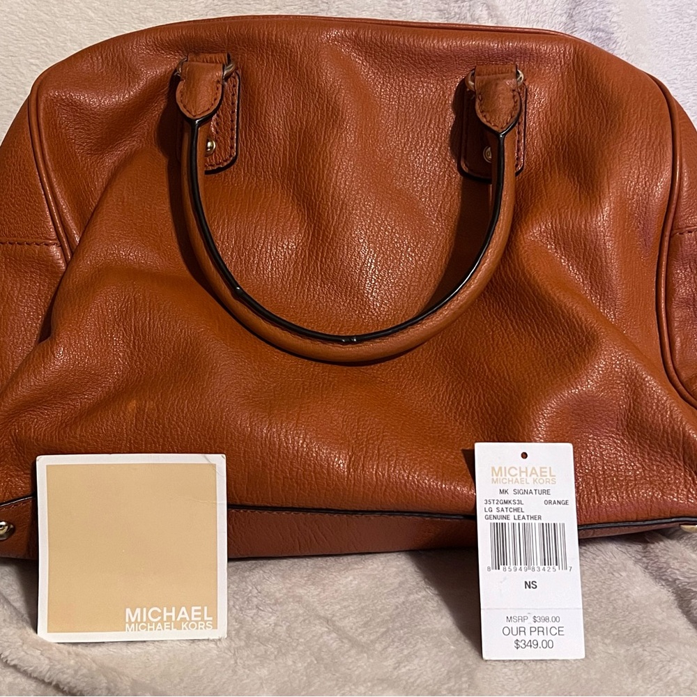 MK handbag! - Picture 2 of 6